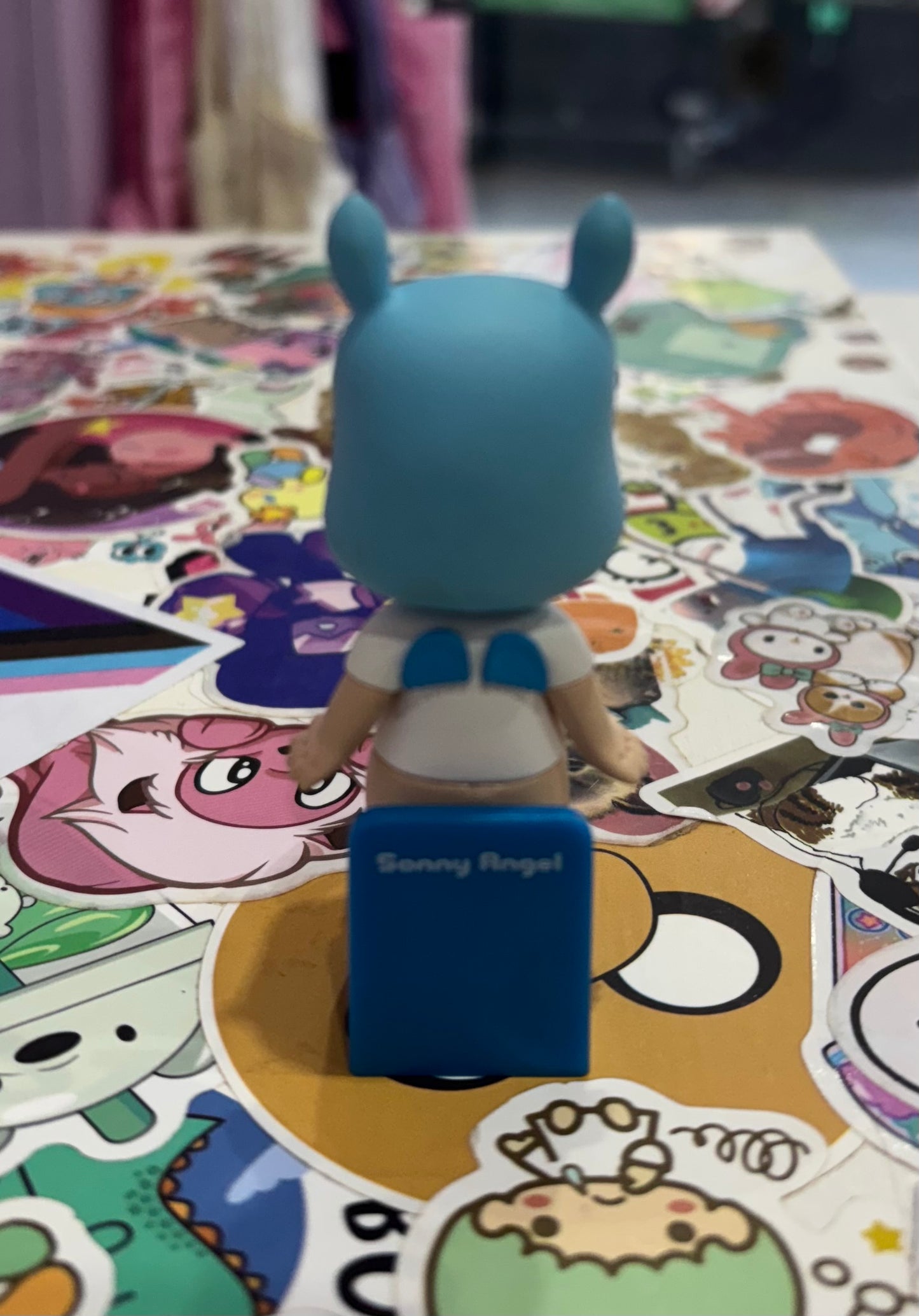 11th Anniversary Collection -Seated Hippo Sonny Angel (2015) *no box*