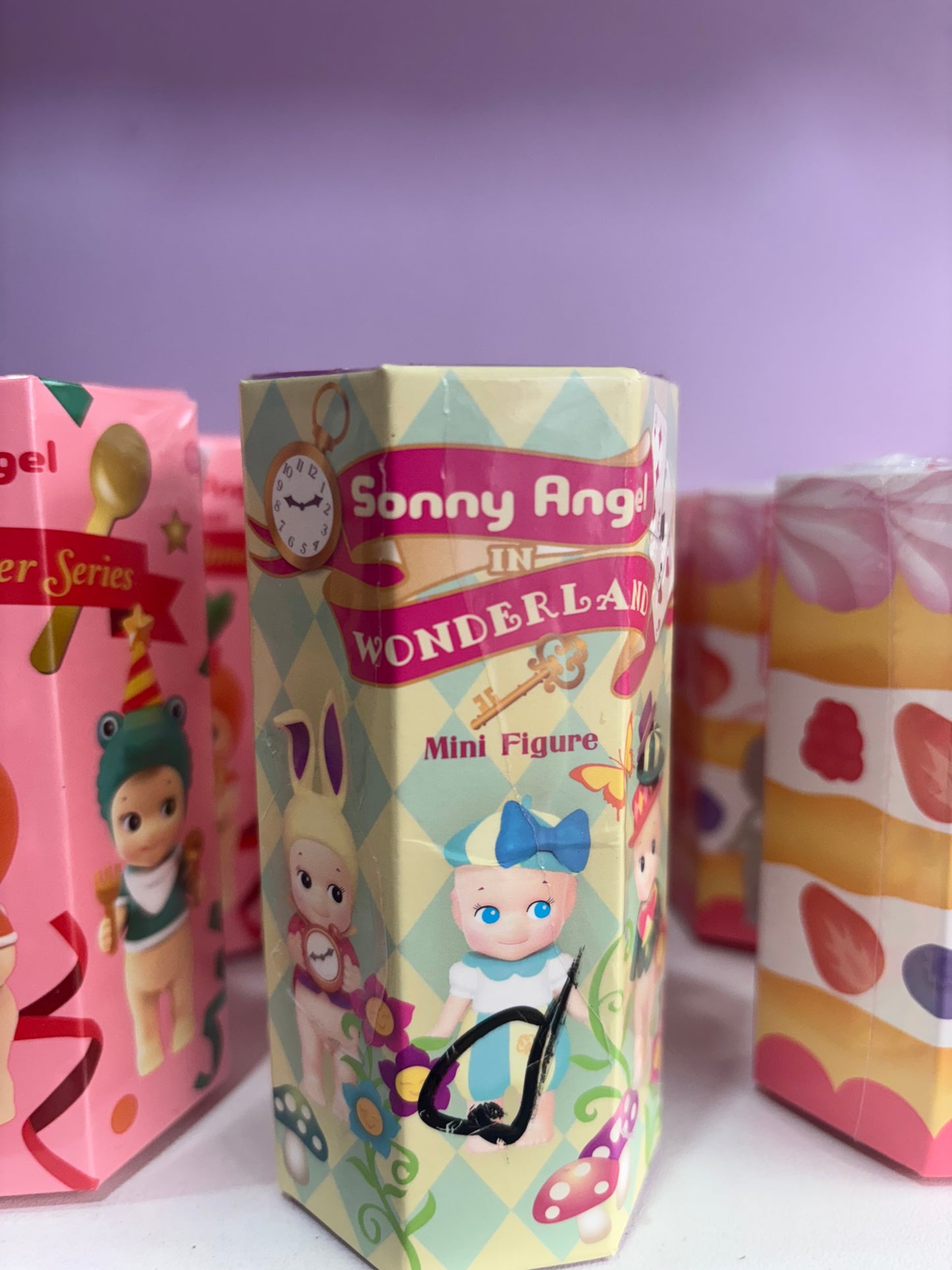 Sonny Angel Alice in Wonderland - (2020) - Alice *box and bag open