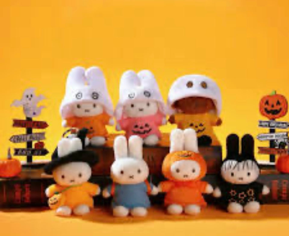 Vipo Miffy Halloween Plush Pendant
