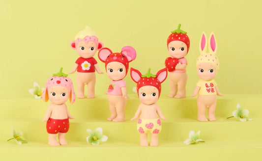 Sonny Angel Strawberry Love